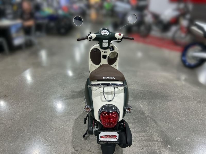 New 2024 Honda Metropolitan Image 11