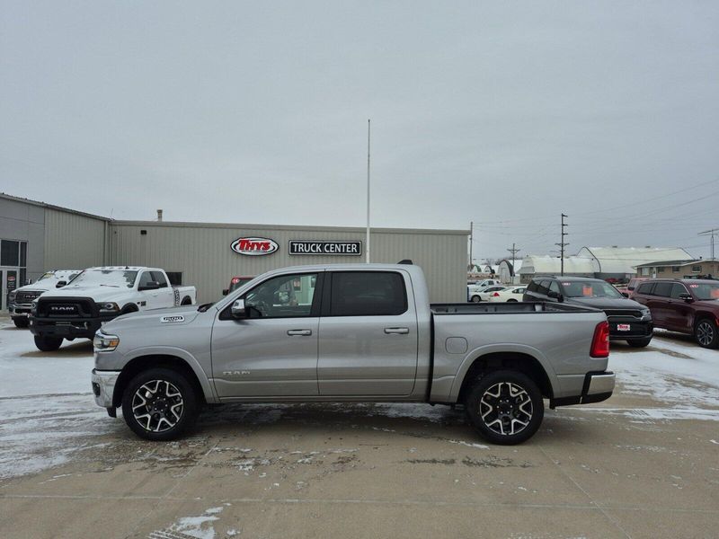 2025 RAM 1500 Laramie Crew Cab 4x4 5