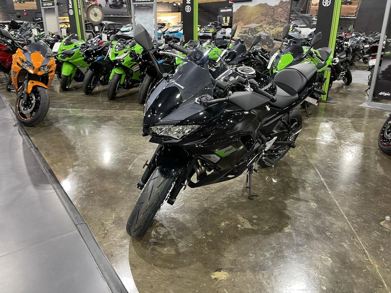 New 2025 Kawasaki NINJA 650 Image 4