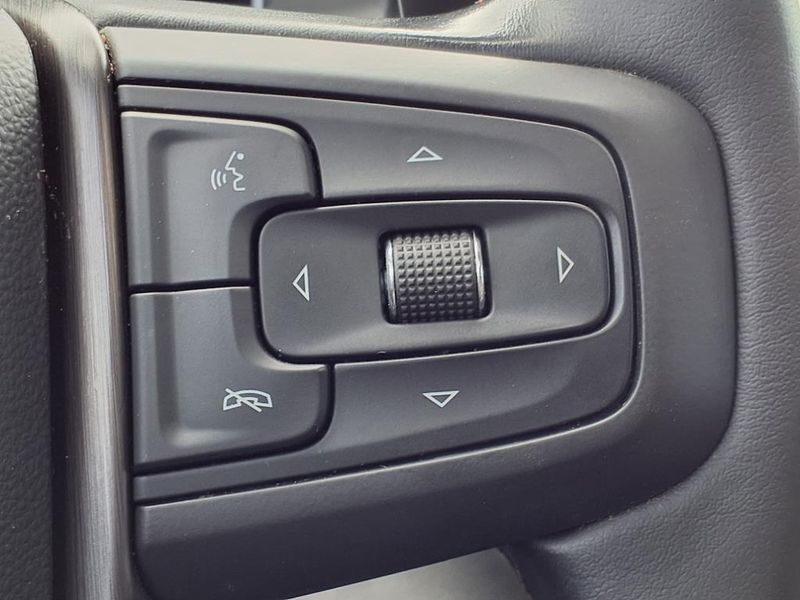 Used 2022 GMC Sierra 1500 AT4Image 26