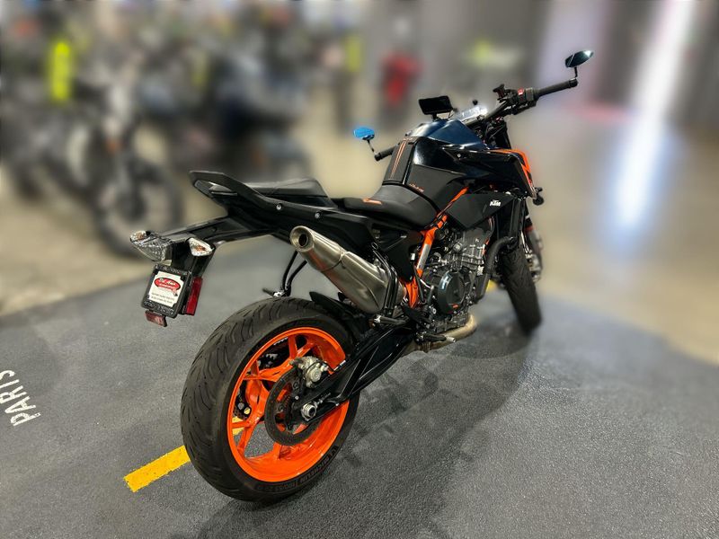 Used 2022 KTM 890 DUKE R Image 14