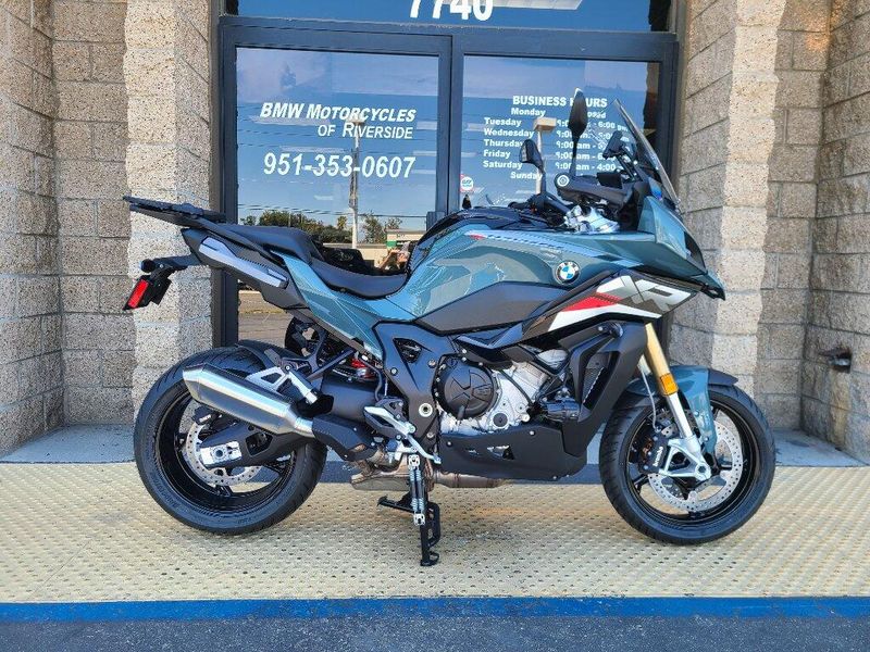 2026 BMW S 1000 XR
