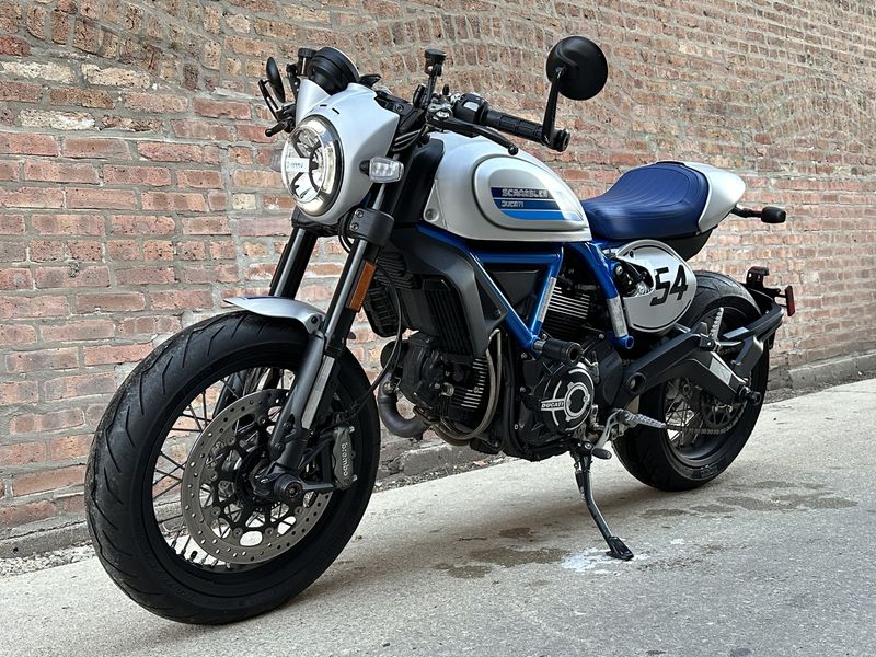 2019 Ducati Scrambler 800 Cafe Racer  Image 4