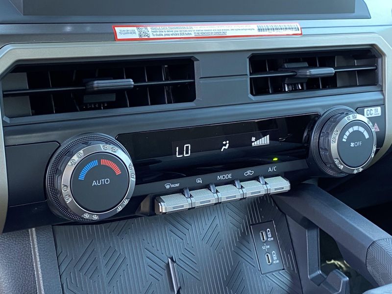 New 2025 Toyota Tacoma TRD SportImage 17