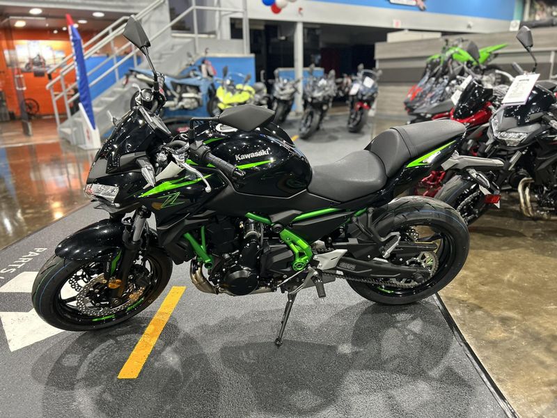 New 2025 Kawasaki Z650 ABS Image 11