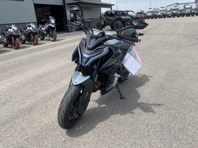 New 2026 CFMOTO 675 NK 