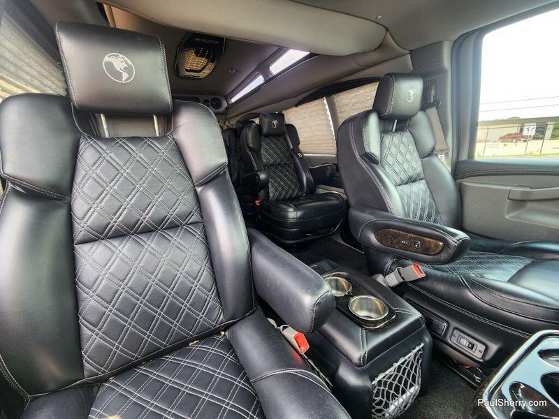 2020 GMC Savana Cargo Image 32