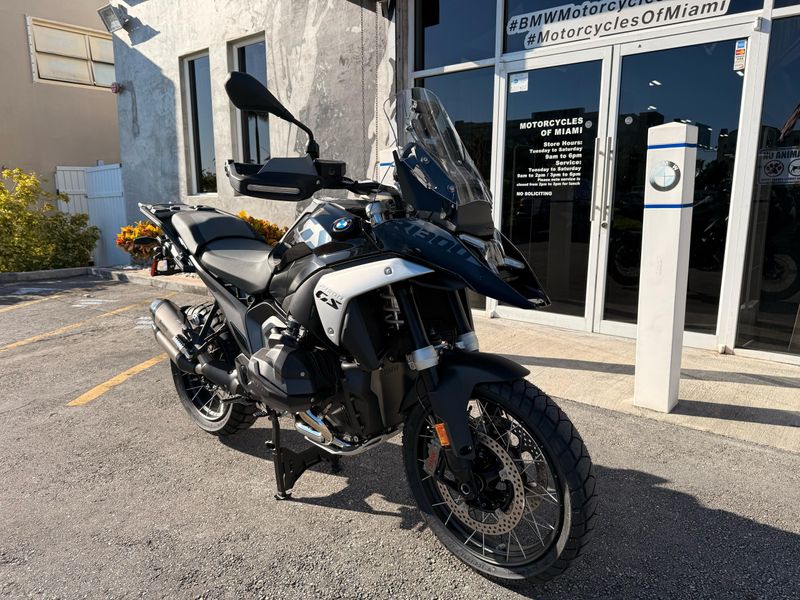 2025 BMW R 1300 GSImage 9