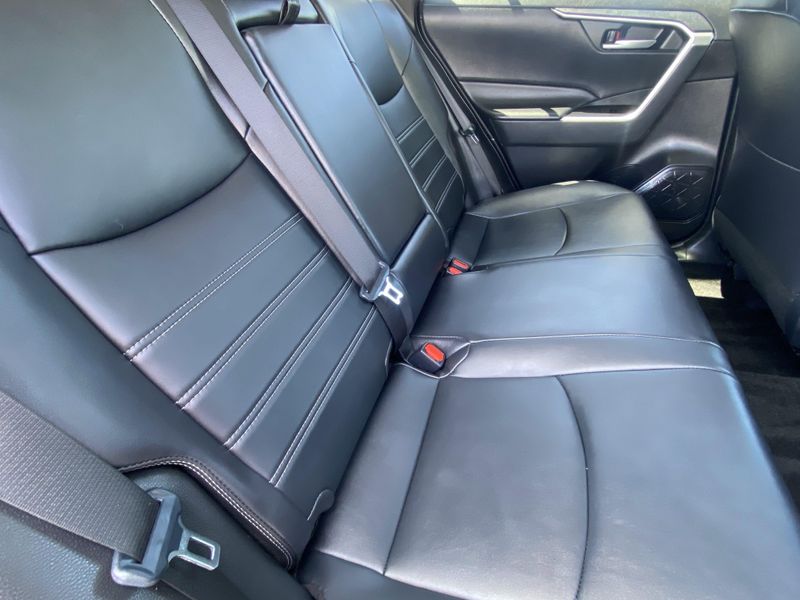 2024 Toyota RAV4 XLE PremiumImage 14