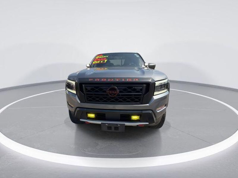 Used 2022 Nissan Frontier PRO-XImage 3