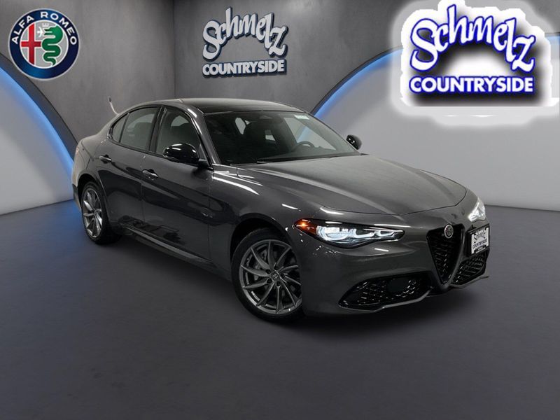 New 2026 Alfa Romeo Giulia AwdImage 1