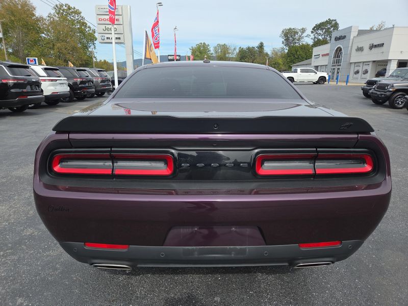 2022 Dodge Challenger GT AWD photo 4