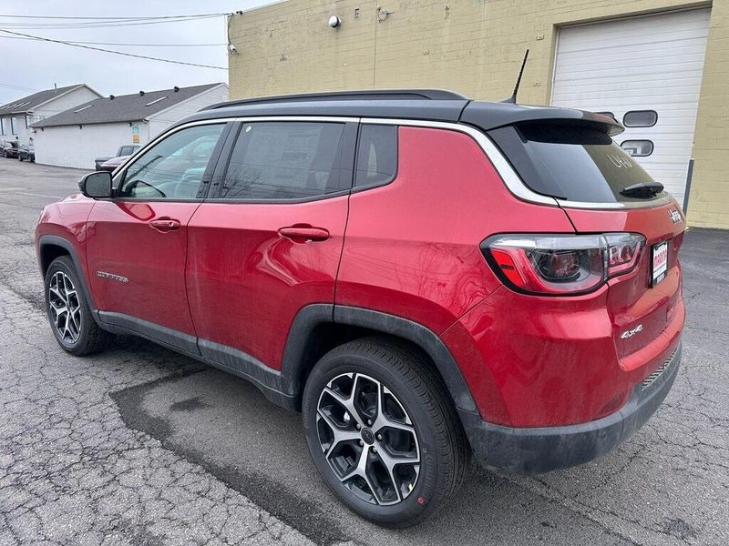 2025 Jeep Compass Limited 4x4Image 10