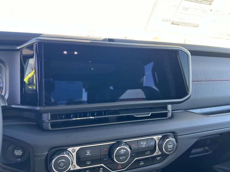 New 2026 Jeep Wrangler 4-door RubiconImage 19