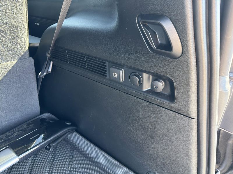 2024 Jeep Wagoneer Series 1Image 16