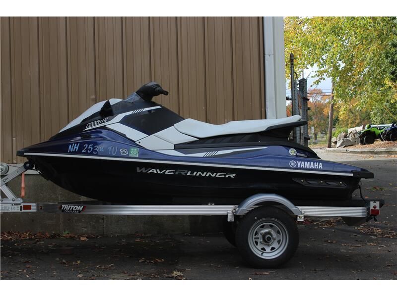 2018 Yamaha WaveRunner EX Sport Image 3