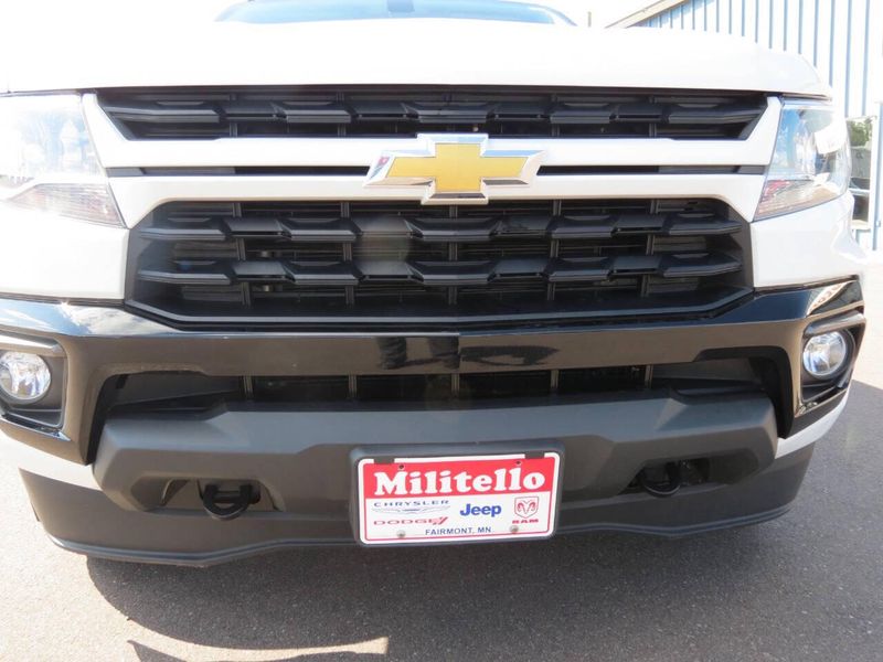 2021 Chevrolet Colorado LT 4x4 4dr Crew Cab 5 ft. SBImage 5