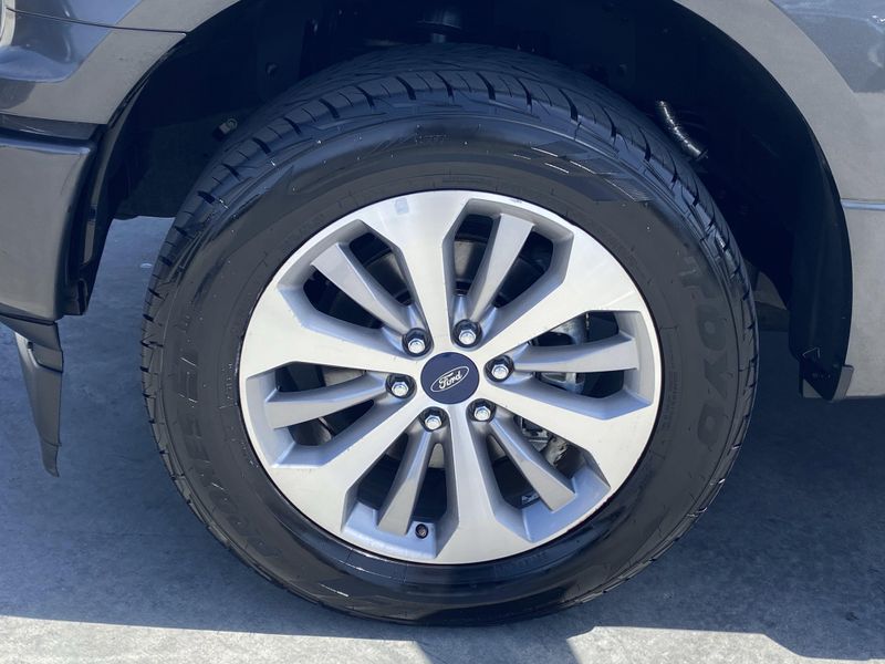 2018 Ford F-150 XLImage 10