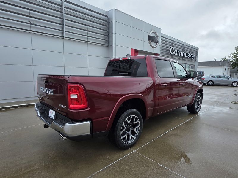 New 2025 RAM 1500 LaramieImage 8