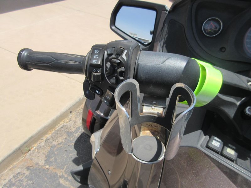 USED 2013 CAN-AM SPYDER RT LIMITED Image 15