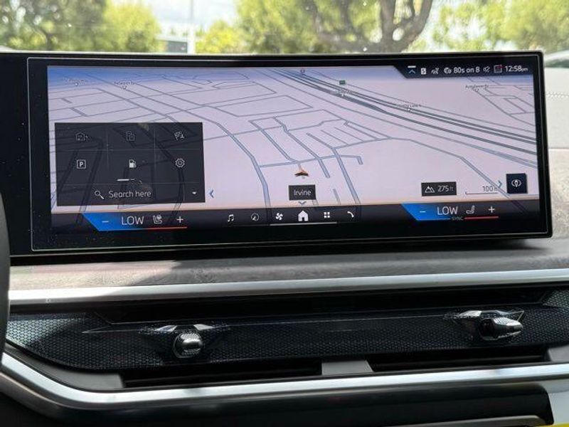 New 2027 BMW X7 xDrive40iImage 26