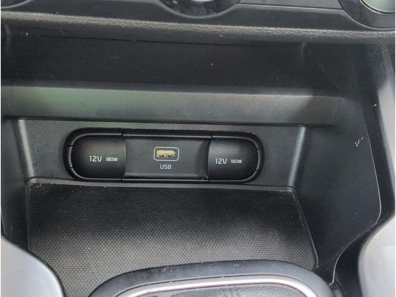 Used 2024 Kia Soul LXImage 17