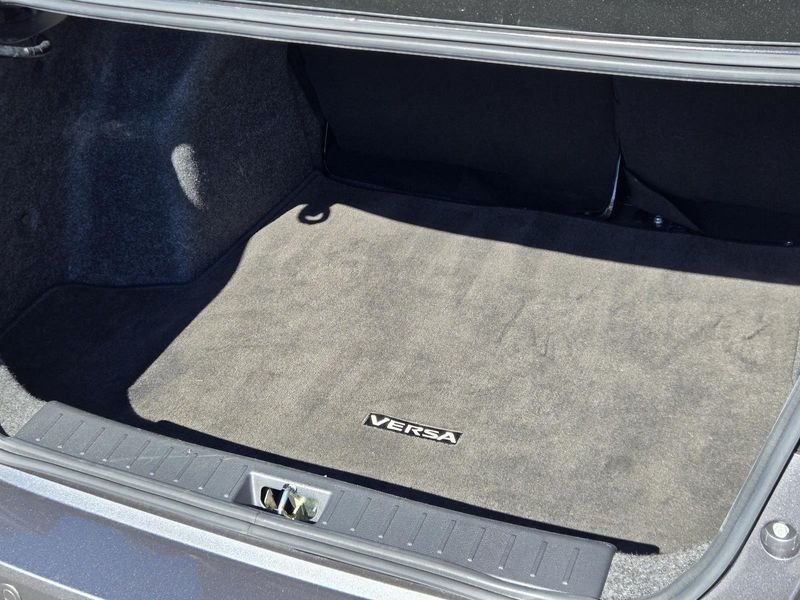 Used 2022 Nissan Versa SV CVT