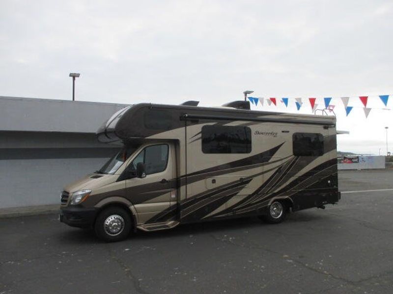 Used 2016 Mercedes-Benz Sprinter 3500 Chassis Image 1