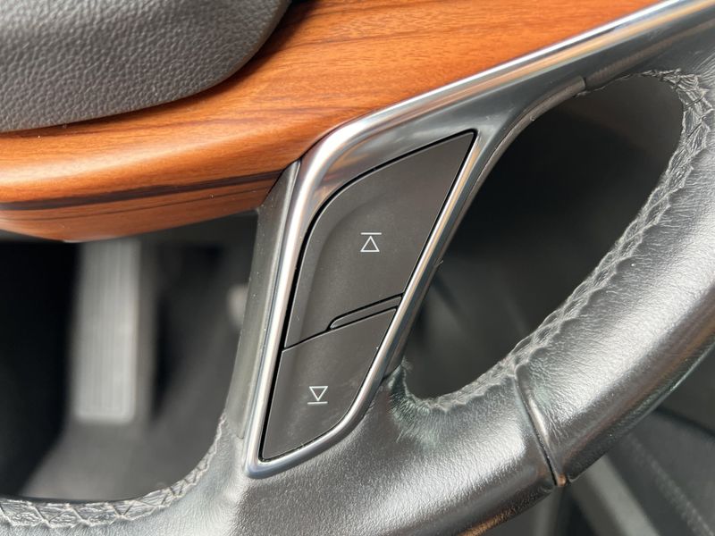 2021 Cadillac XT5 FWD Premium LuxuryImage 14