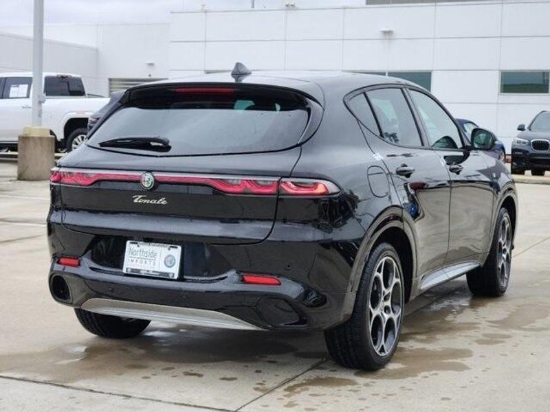 2024 Alfa Romeo Tonale Ti in a Alfa Black exterior color and Blackinterior. Northside Imports Houston 281-475-4549 northsideimportshouston.com 