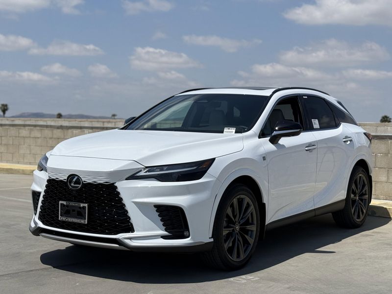 2025 Lexus RX Image 7