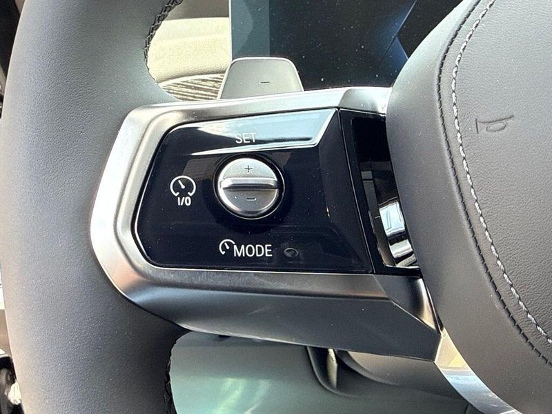 New 2026 BMW 7 Series 750e xDriveImage 21