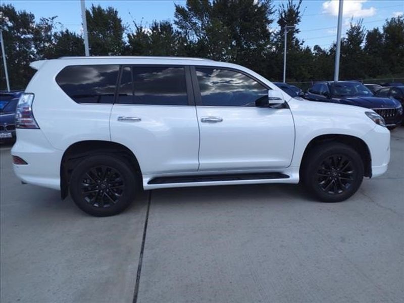 2021 Lexus GX 460Image 9