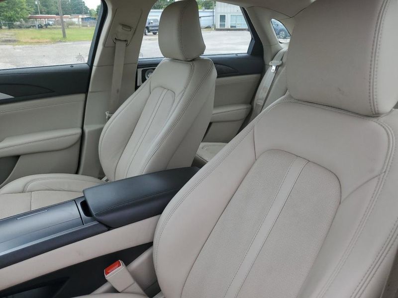 2020 Lincoln MKZ Reserve in a BROWN exterior color. Johnson Dodge 601-693-6343 pixelmotiondemo.com 