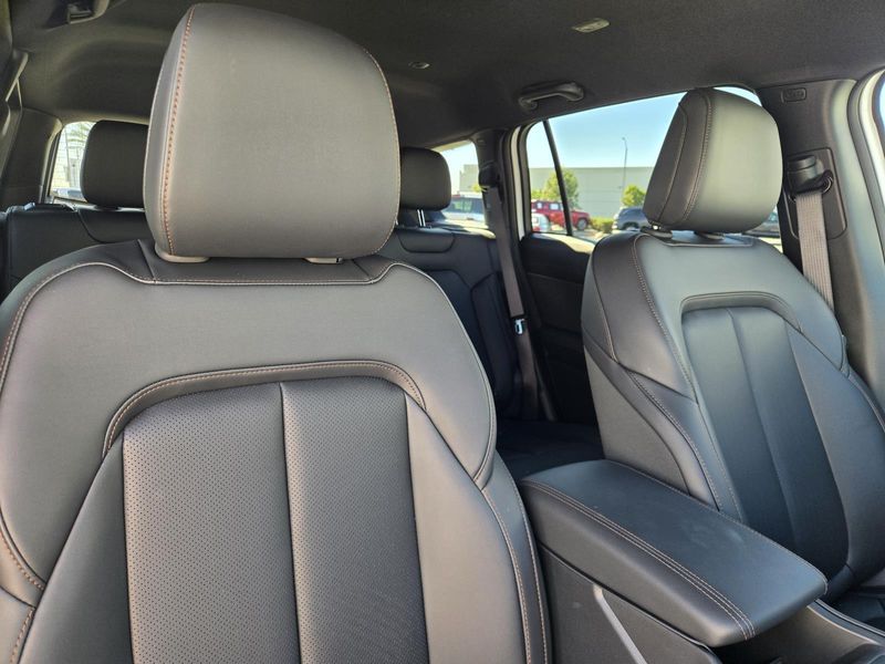 New 2026 Jeep Cherokee Limited 4x4