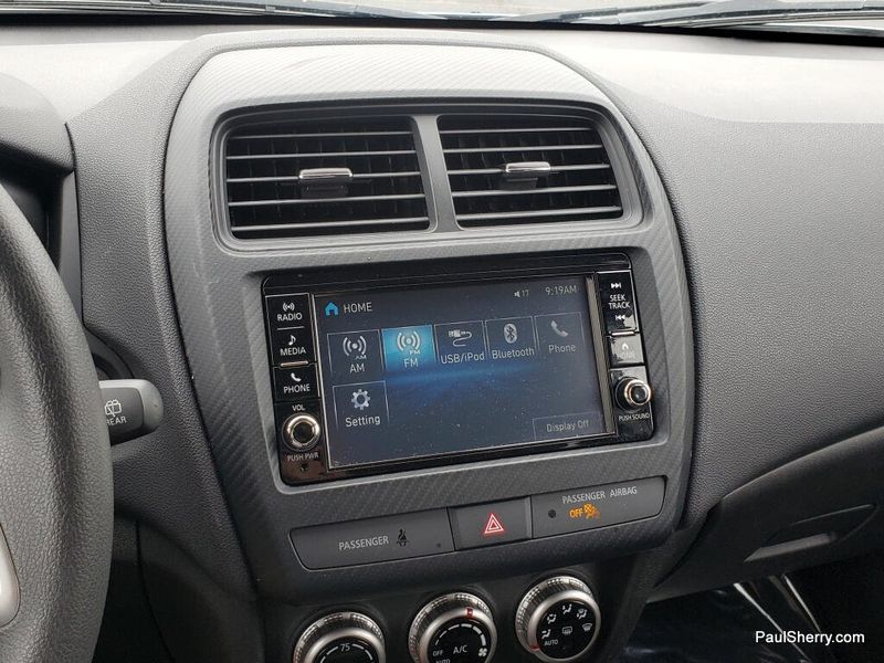Used 2025 Mitsubishi Outlander Sport SE