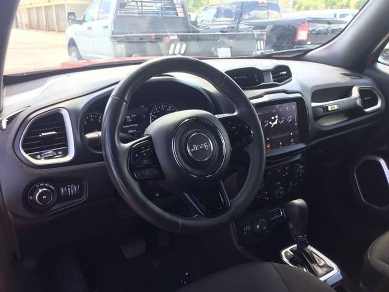 2021 Jeep Renegade LatitudeImage 9