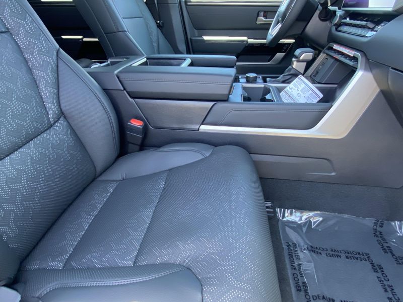 2025 Toyota Tundra LimitedImage 10