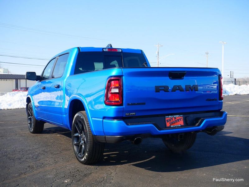 New 2026 RAM 1500 Laramie Crew Cab 4x4 5'7' Box