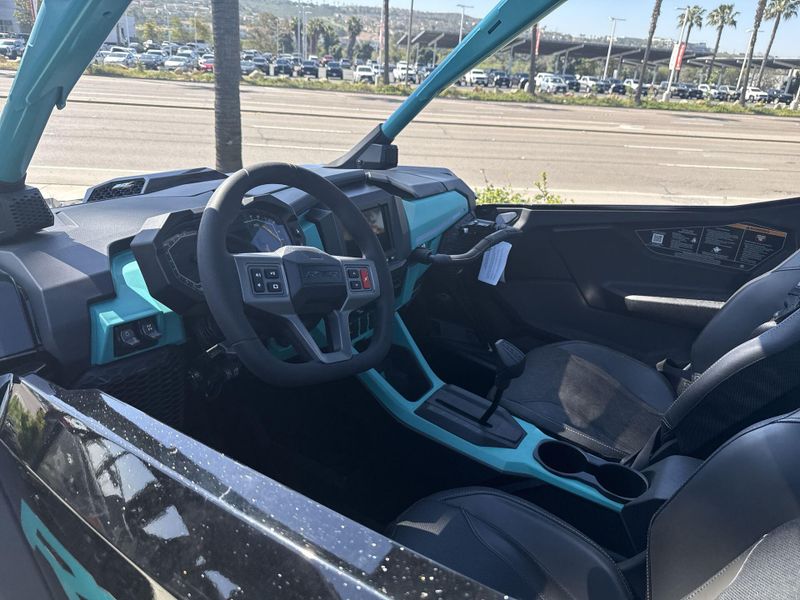 New 2025 Polaris RZR PRO R 4 ULTIMATE Image 11