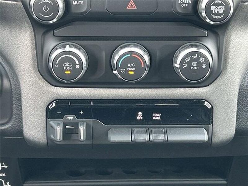 Used 2023 RAM 2500 TradesmanImage 25