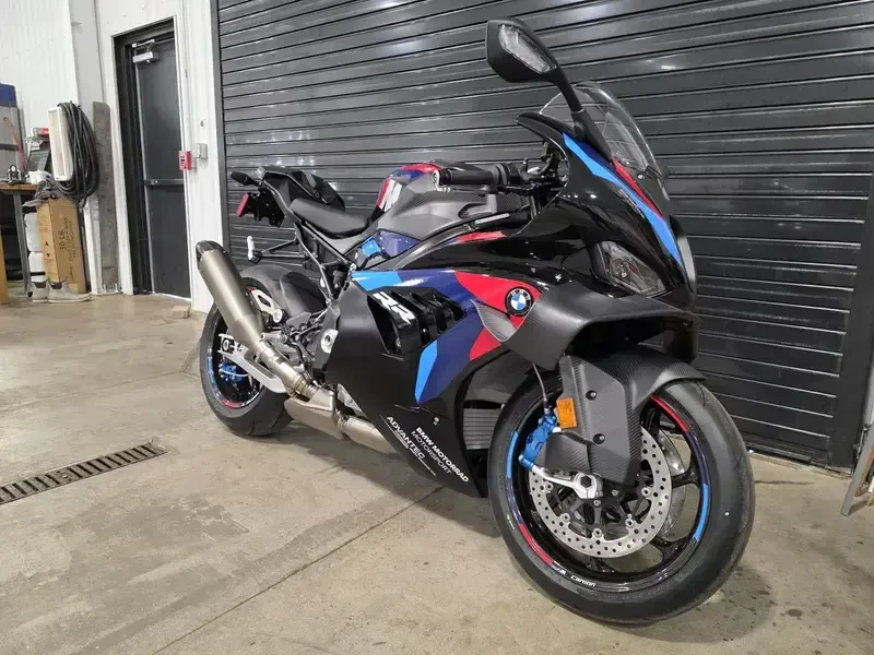 2026 BMW M 1000 RR