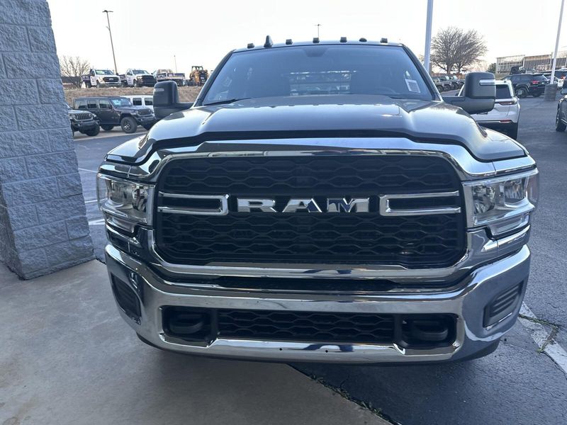 2024 RAM 3500 Tradesman Crew Cab Chassis 4x4 60