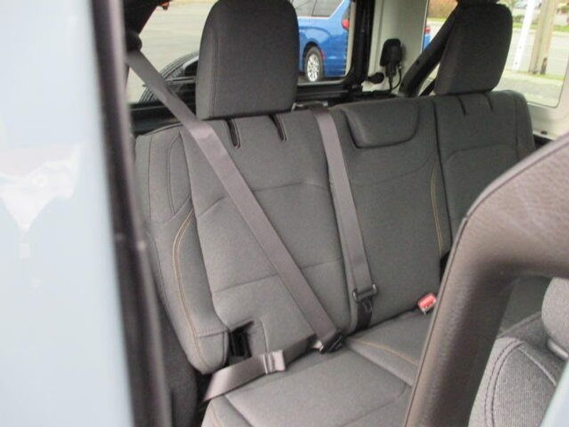 New 2026 Jeep Wrangler 4-door Sport SImage 26