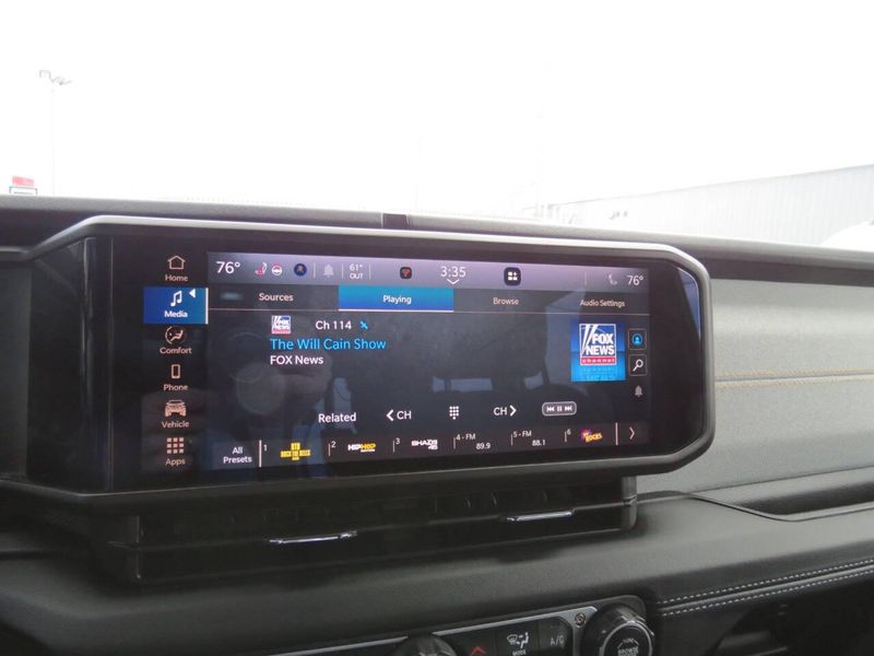 Used 2025 Jeep Wrangler 4xE Sahara 4x4 4dr SUVImage 20