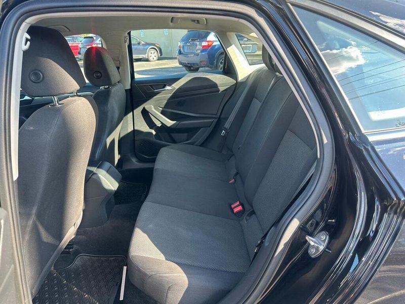 2019 Volkswagen Jetta 1.4T S photo 16
