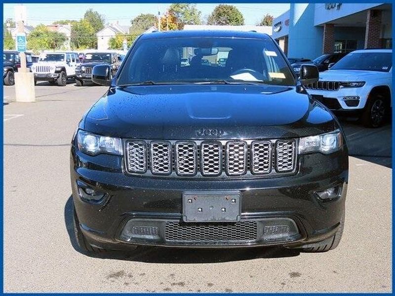 2018 Jeep Grand Cherokee AltitudeImage 3