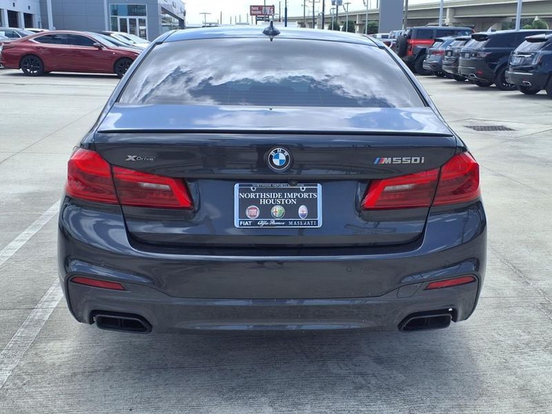 2020 BMW 5 Series M550i xDriveImage 16