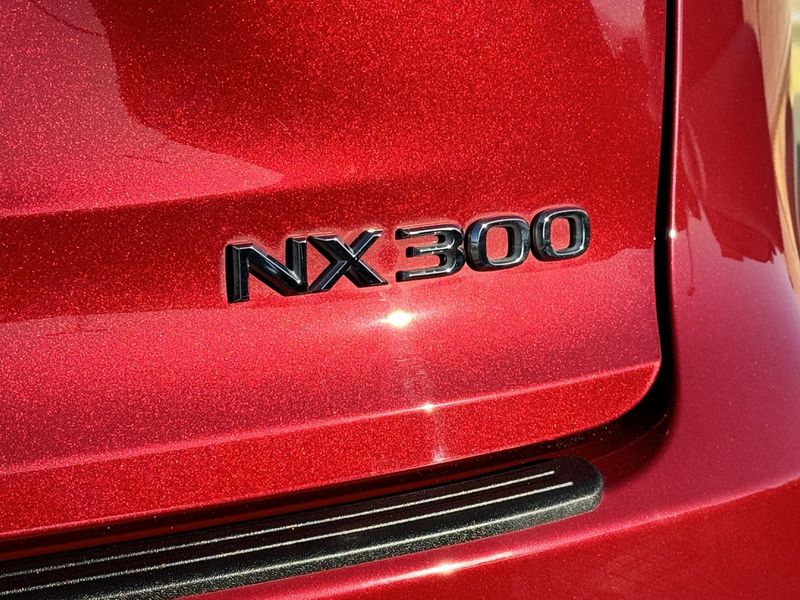 2020 Lexus NX 300 F-SPORTImage 12
