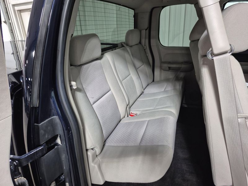 2011 Chevrolet Silverado 1500 LTImage 11